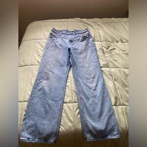 Abercrombie Curve Love 90s Relaxed Jean High Rise 31/12R